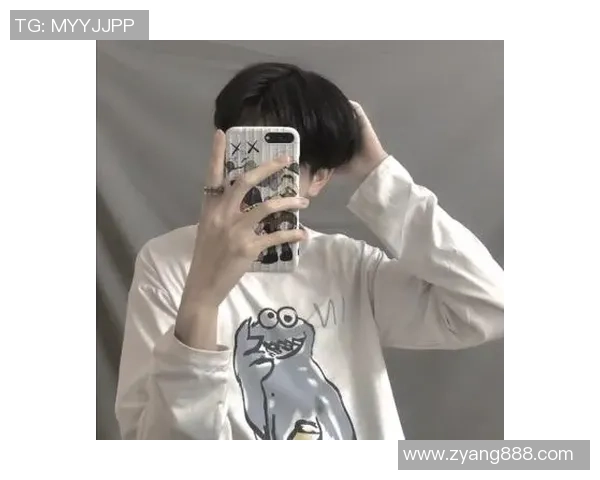 男生足球明星头像特征解析与形象塑造的深度探讨